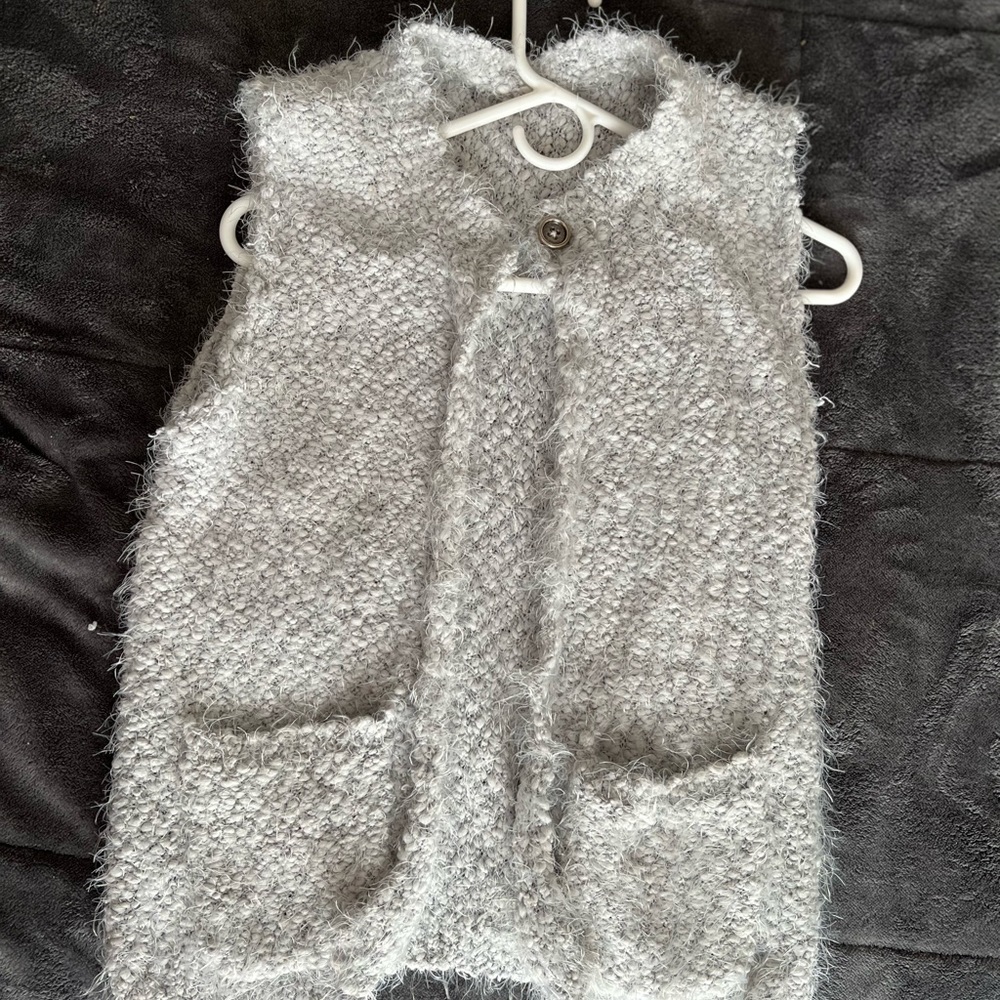 Women VEST NWOT